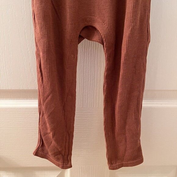 Angel Dear Pecan Brown Waffle Knit Thermal Overalls Boys Size 18-24 Months NWT - Picture 5 of 13